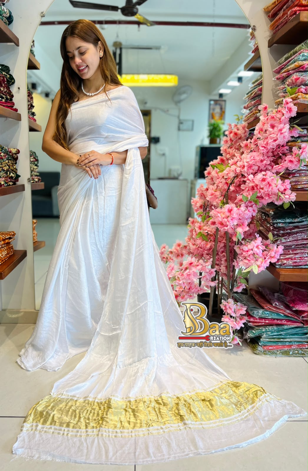 Semi Modal Silk Lagdi Pato Plain Saree